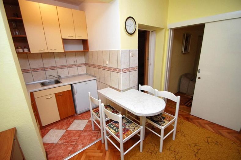 Apartments And Rooms By The Sea Zaostrog, Makarska - 2661 Bagian luar foto